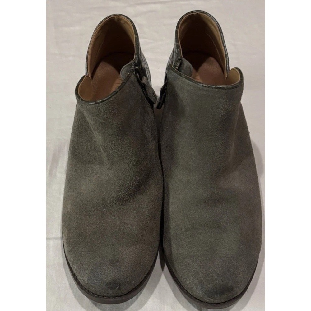 Vionic Marissa Water Repellent Suede Ankle Booties Olive Green 8.5